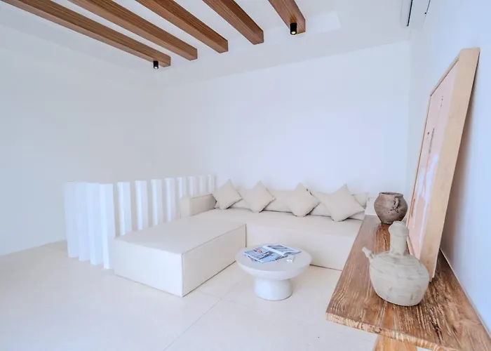 2 Min - Mare Blu Vakantiehuis Uluwatu